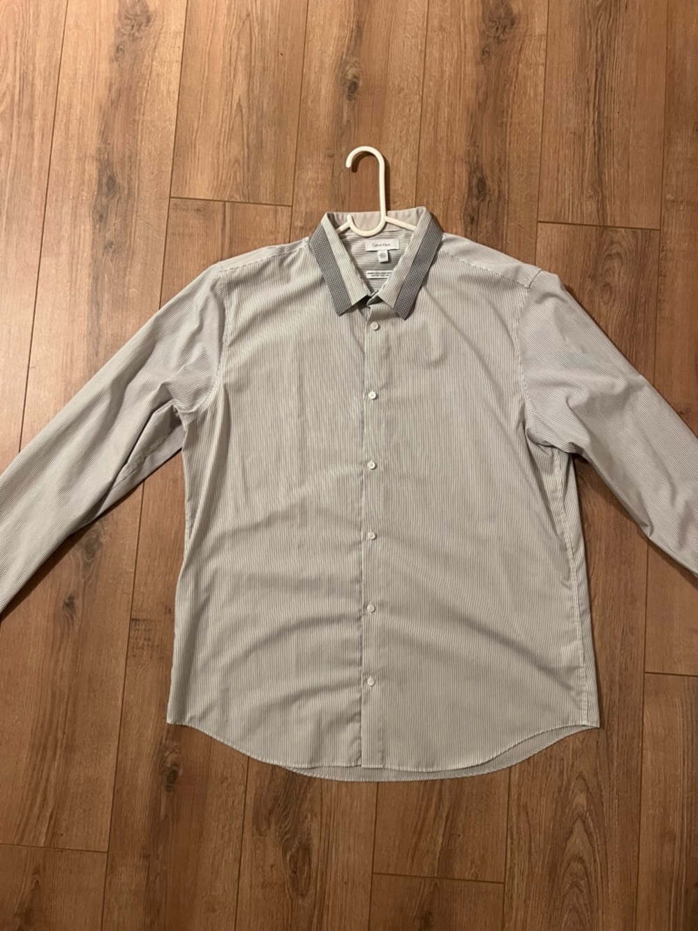 Calvin Klein Men's White and Black Stripe Dress Shirt with Contrast Collar/Cuffs